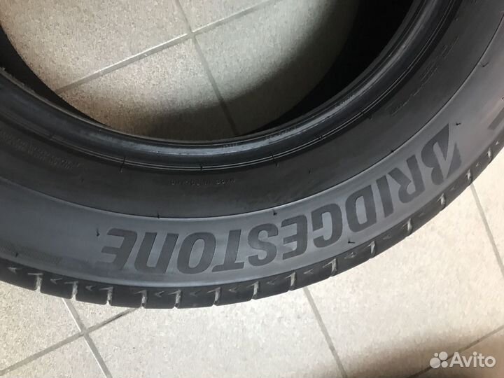 Bridgestone Alenza 001 255/60 R18