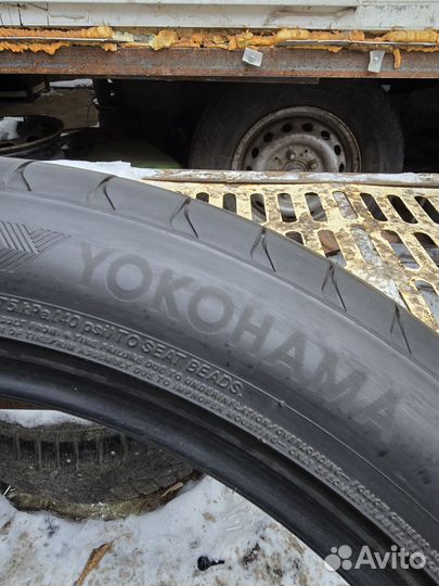 Yokohama Advan Sport V107 245/45 R20 103W