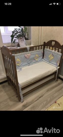 Мягкий бортик в кроватку