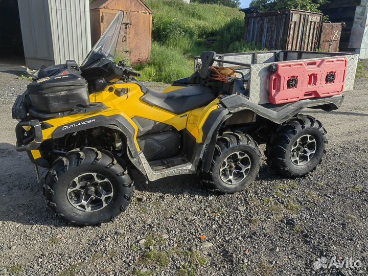 BRP Outlander 6x6 1000