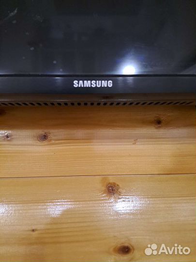Телевизор samsung