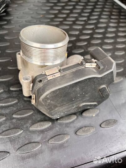 Дроссельная заслонка Volkswagen Tiguan