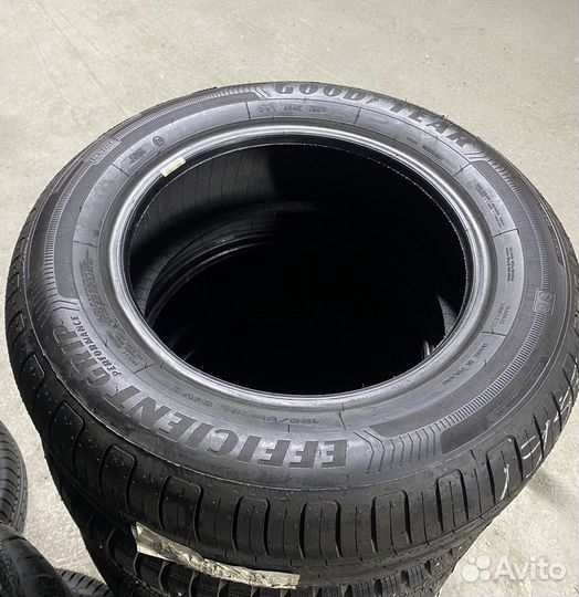 Goodyear EfficientGrip Performance 195/65 R15