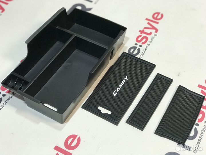 Органайзер в подлокотник Toyota Camry 50 R934