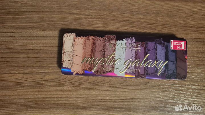 Палетка теней Eveline Mystic Galaxy