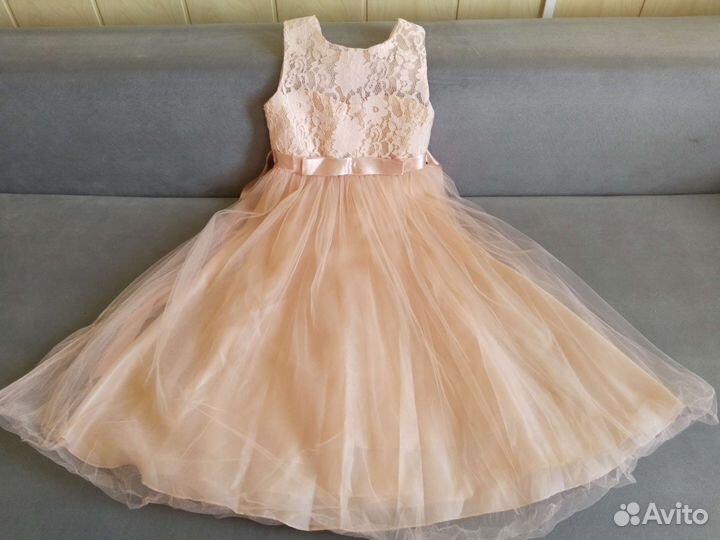 Нарядное платье