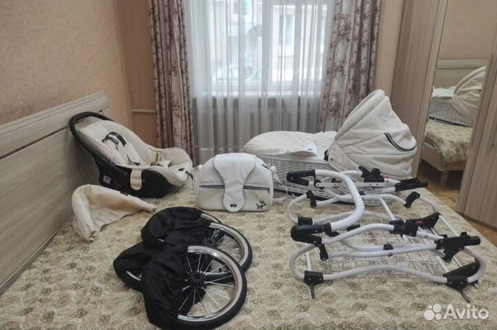 Продам коляску 3 в 1