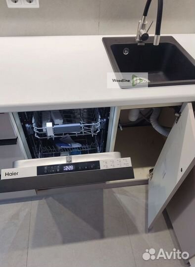 Кухонный гарнитур новый