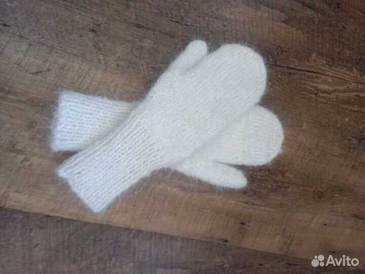 Варежки женские из собачьей шерсти,самоед