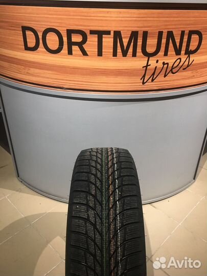Kumho WinterCraft SUV Ice WS51 235/55 R19 105T