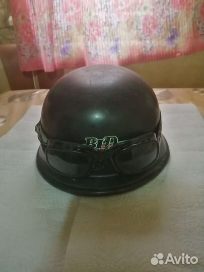 Байкерский шлем