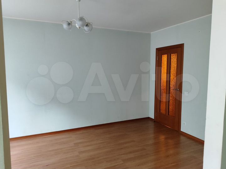 3-к. квартира, 75 м², 1/9 эт.