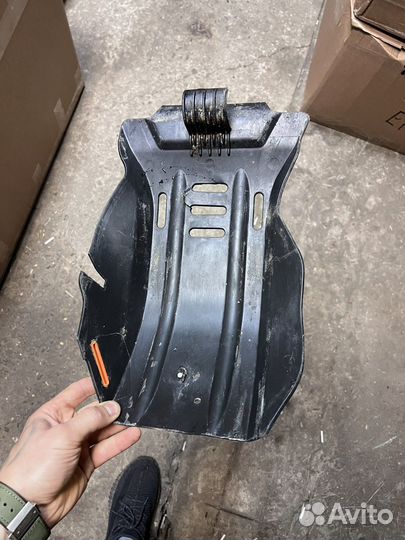 Оригинальная защита от Gr 8