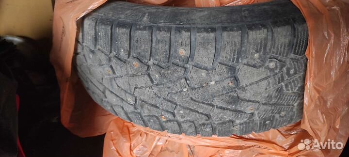 Pirelli Ice Zero 235/65 R17