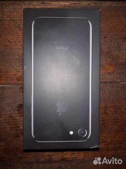iPhone 7 jet black 128 гб