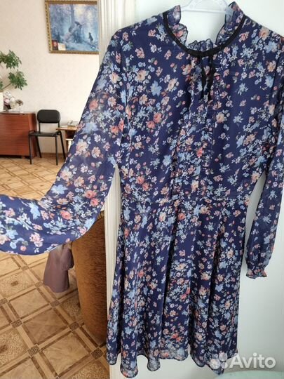 Платье женское