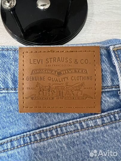 Джинсы levis w27 L29 женские, оригинал