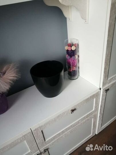 Кашпо напольное для цветов