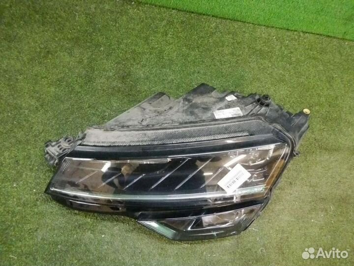 Фара левая Skoda Karoq