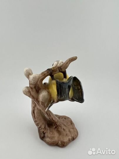 Фигурка птицы из фарфора лазоревка goebel 1962 Г