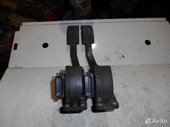 Педаль газа 3M51-9F836-AF Ford Focus 2 C-max