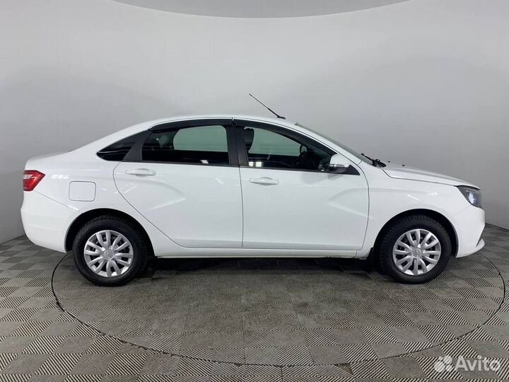 LADA Vesta 1.8 AMT, 2018, 93 800 км