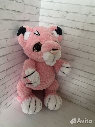 Вязаная розовая пантера