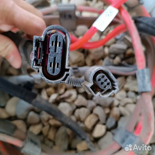 Силовой/АКБ/Плюс провод Audi A6 C7