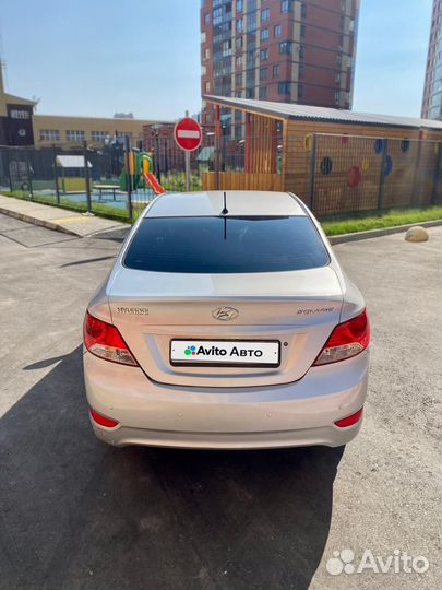 Hyundai Solaris 1.4 AT, 2012, 194 000 км