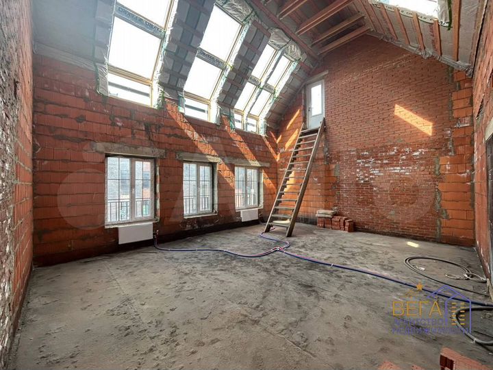 2-к. квартира, 44 м², 4/4 эт.