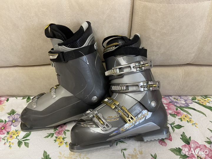 Горнолыжные ботинки salomon