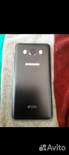 Телефон Samsung