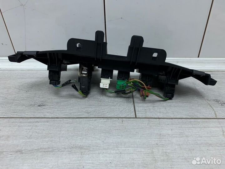 Блок управления зеркалами Peugeot Partner фургон