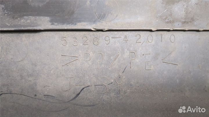 Накладка замка капота Toyota RAV 4, 2006