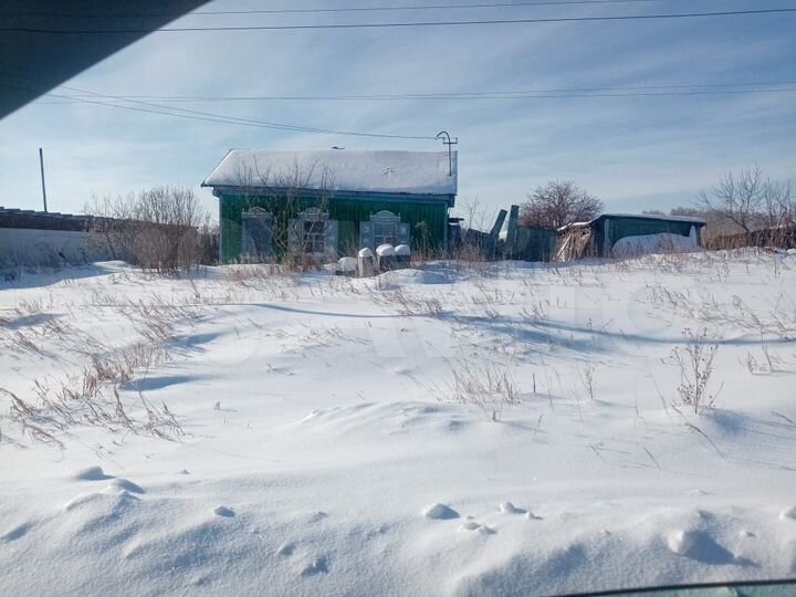 Дом 26,4 м² на участке 20 сот.