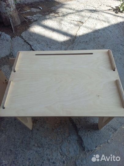 Детский стол