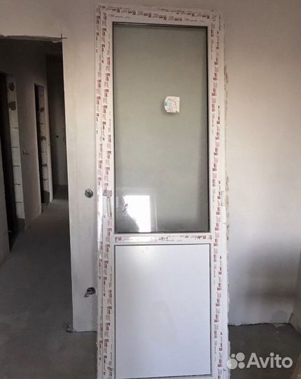 Дверь пластиковая пвх