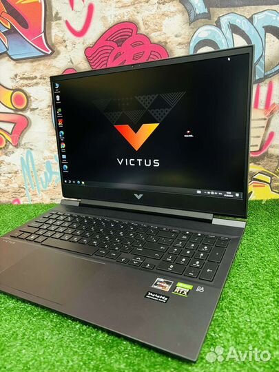 Игровой ноутбук HP Vectus 16-e0121ur