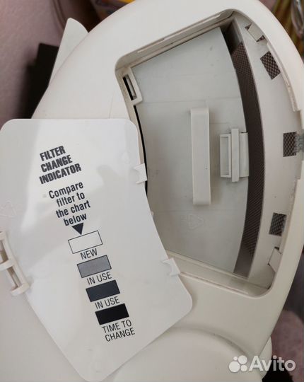 Очиститель воздуха c ионизатором DeLonghi DAP 70