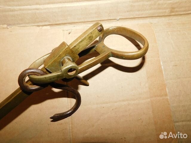 Антикварные.латунные весы-безмен до 10 кг.ри