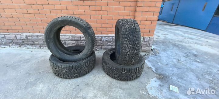 Nokian Tyres Hakkapeliitta 7 SUV 275/50 R20 113T