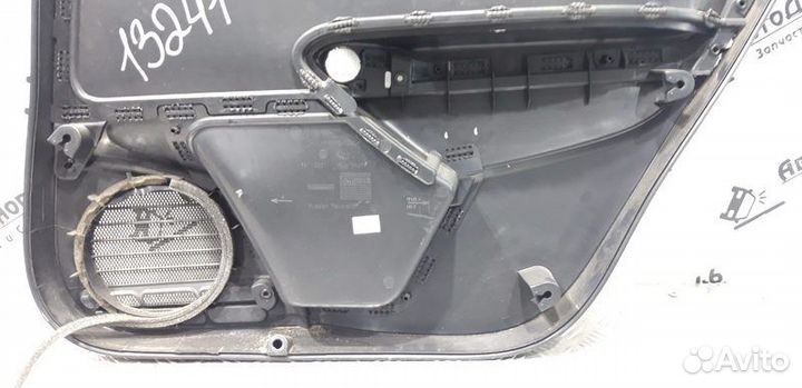 Обшивка задней левой двери Volkswagen Polo Sedan