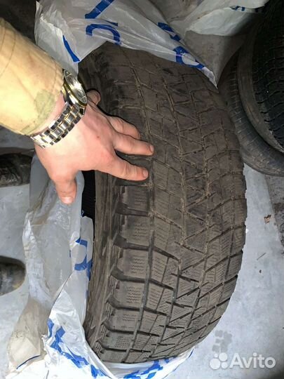 Bridgestone Blizzak DM-V1 265/65 R18