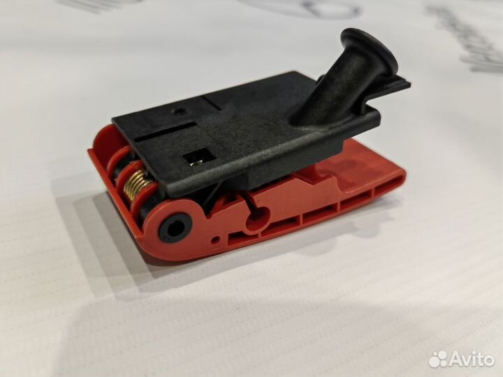 Ручка открывания капота