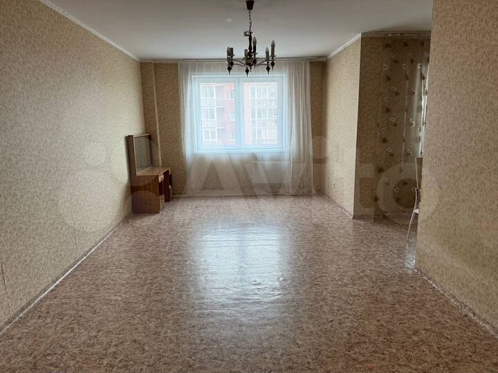 2-к. квартира, 70 м², 6/10 эт.