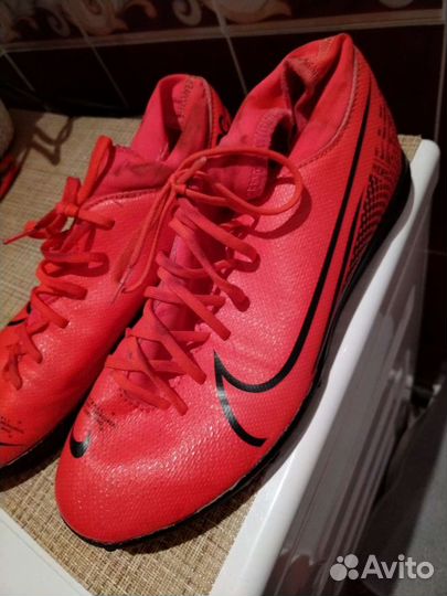 Бутсы сороконожки