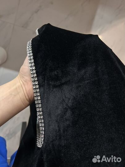 Платье бархатное вечернее