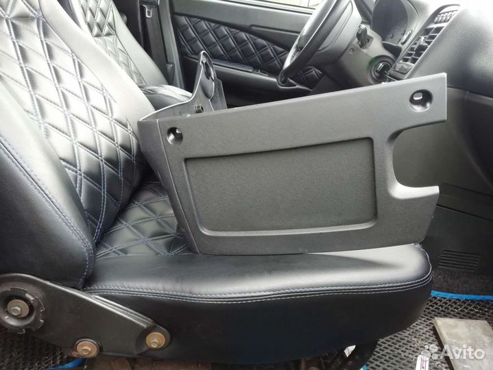 Установка облицовки сидений приора