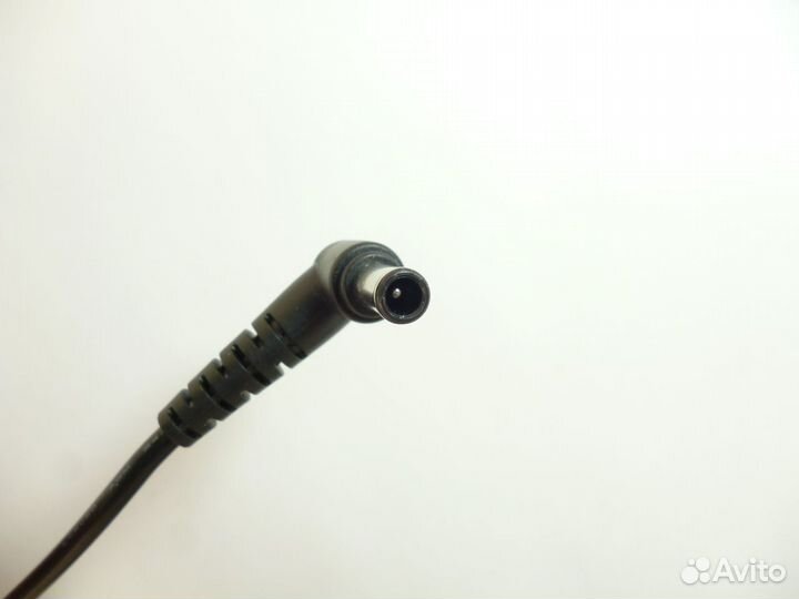 Блок питания для мониторов 30W 14V 2.14A (6.5x4.4)