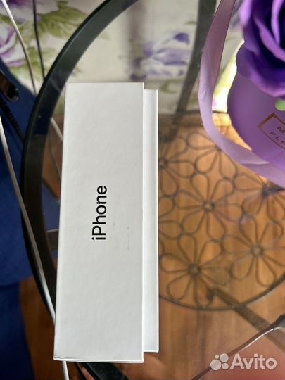 iPhone пустая коробка